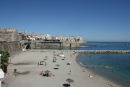 Ceuta er en rigtig dejlig by med fine badestrande på sydsiden og flotte rene gader - noget af en kontrast til Marokko. Byen er anlagt som en stor fæstning.