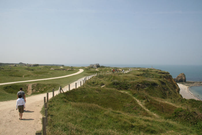 La Pointe du Hoc var et af de stærkeste forsvarsværker, tyskerne havde langs Omaha Beach. Det blev erobret d. 6. juni af amerikanerne.