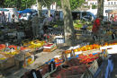 Torvedag på Place de L’Obélisque i Port-Vendres. Det var et rigtig flot marked, folk kom kørende hertil i bus for at handle.
