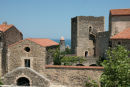 Château Royal i Collioure er bygget af Kongen af Mallorca i det 13. århundrede. Senere blev det ombygget af Vauban i 1642 og indgik i forsvaret mod maurerne.