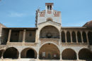 Palais des Rois de Majorque i Perpignan var et af de andre slotte, som kongen af Mallorca benyttede, når han rejste rundt i sit rige. Slottet er fra omkring 1280.