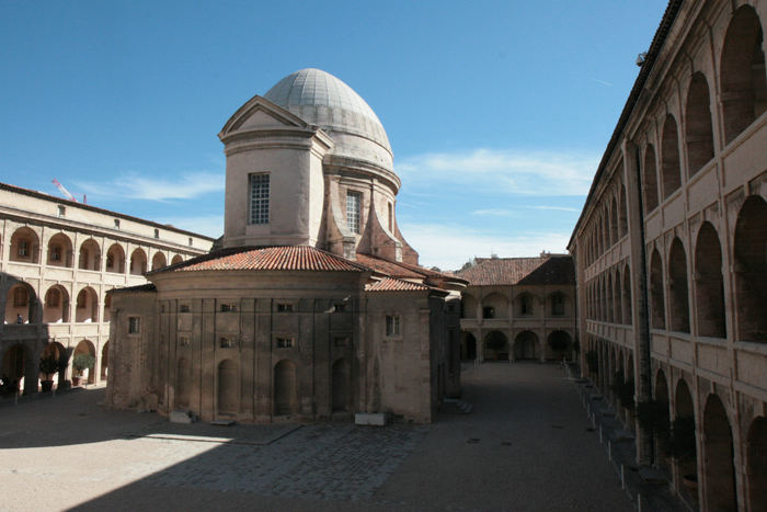 En af de flotteste bygninger i Marseille er La Vieille Charité, der rummer mange forskellige museer. Der er nok til flere dage, hvis man er interesseret i den slags.