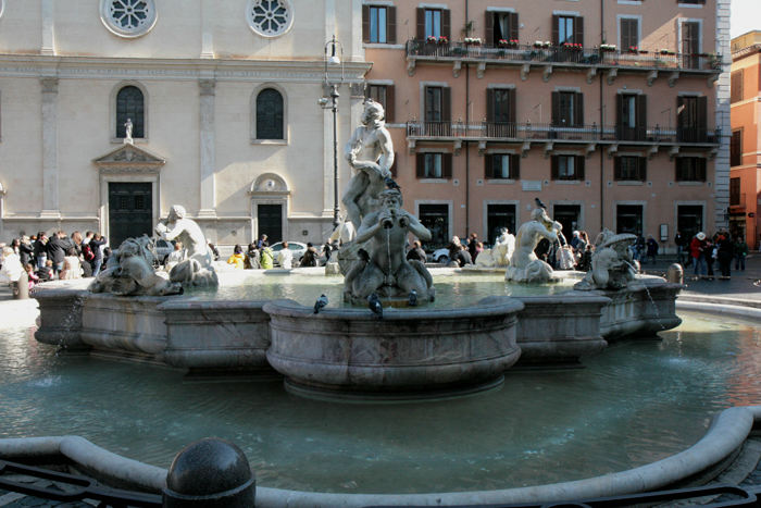 Fontænen i den sydlige ende af Piazza Navona. 