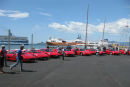 Enten er der mange Ferrari’er på Sardinien, eller også havde de aftalt at mødes på havnen i Cagliari. Her nogle af dem. Jeg kunne ikke have dem alle med på et billede.  