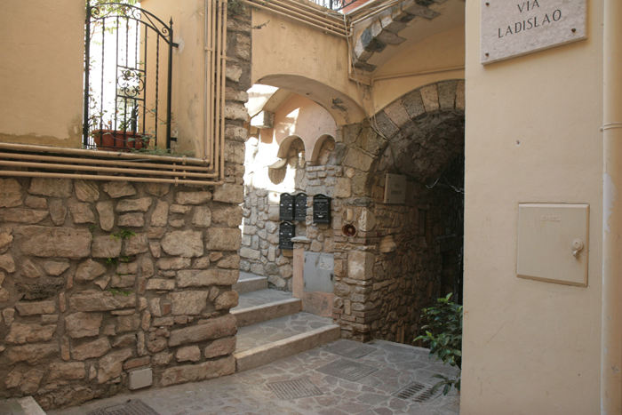 De flotte smalle gyder i den gamle middelalderbydel i Gaeta. Det var en rigtig spændende og fin gammel by. 