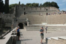 Teatro Grande i Pompeji med plads til 5.000 tilskuere. Det ligger tæt ved gladiatorernes kaserne.