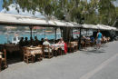 Vi holdt frokost i Vassiliki på turen rundt på Lefkas. Frokosten blev indtaget på Taverna Dolphin, der ligger lige ud til havnen.