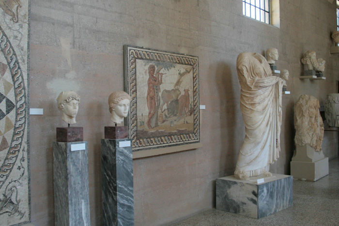 Også Antikke Korinth havde et flot museum, der viste mange af de ting, der var fundet under udgravningen af stedet.