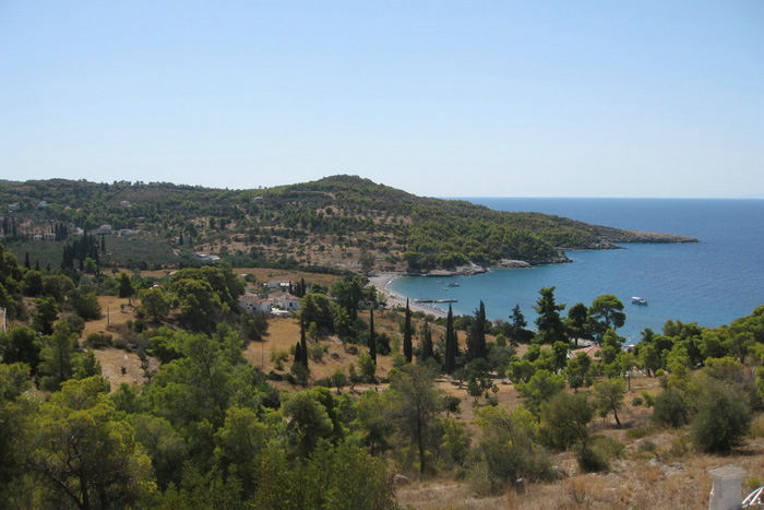 Et af de flotte partier fra nordsiden af Spetses. 