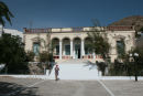 Milos Museum i Plaka. Venus/Aphrodite fra Milos er fundet i udkanten af Plaka, og der findes en kopi af statuen på dette museum.  