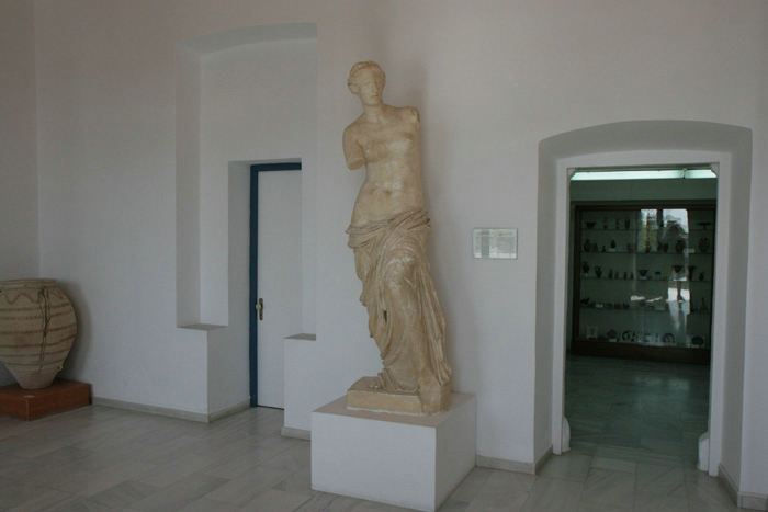 Kopien af Venus/Aphrodite fra Milos, som vi fandt på Milos Museum. Originalen findes på Louvre i Paris.
