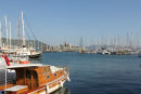 Marinaen i Bodum er meget stor og dyr; men vi skulle have udklareret fra Tyrkiet, og det er nemt her i Bodrum, så vi tog et lille ophold og fik set lidt af byen.