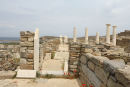 Indgangen til Kleopatras hus på Delos. Delos dækker et meget stort område, og ca. 250-100 f.Kr. boede der 30.000 mennesker i byen. 