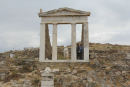 Templet for Hera, der ligger højt hævet over Delos by.