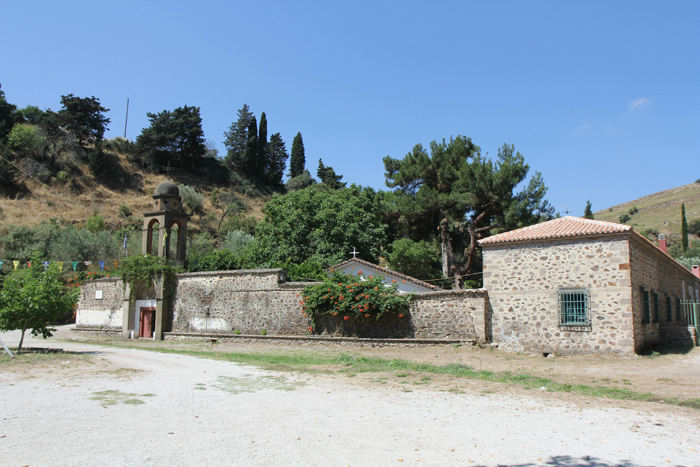 Klosteret Moni Perivoli på Lesbos er det mindste kloster, vi har besøgt på vor tur rundt i Middelhavet. Det siges, at præsten selv passer haven. 
