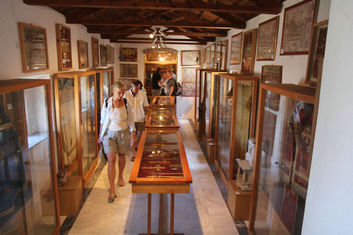 Der var et rigtig flot museum i klosteret Moni Ipsilou på den vestlige del af Lesbos. Det er et besøg værd, hvis man interesserer sig for religiøse ting.