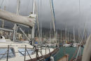 Da vi lå i Finike Marina, kom der en frontpassage, der forvandlede det flotte efterårsvejr til et kraftigt uvejr med regn og torden.