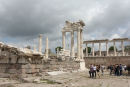 Trajaneum tempelkompleks på Akropolis i Pergamon.