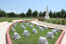 Soganlidere kirkegården, der ligger på vejen mellem Kilitbahir og Helles i den sydlige del af mindeparken på Gallipoli Halvøen.