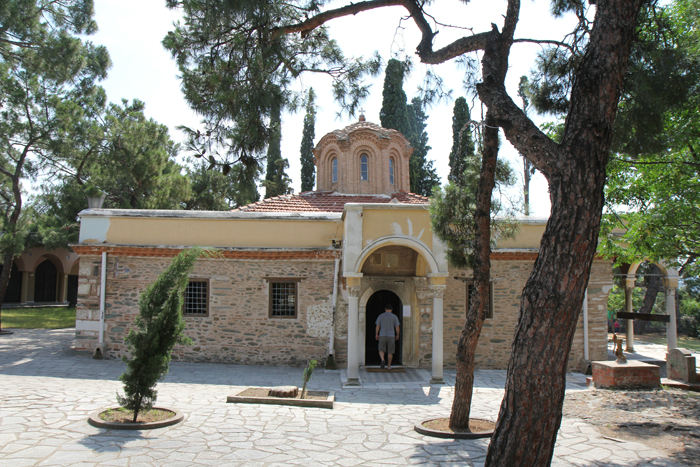 Klosteret Vlatadon i Thessaloniki. Her klosterets kirke. Der var en flot udsigt ned over Thessaloniki oppe fra klosteret.