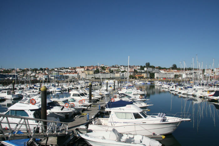 Sada, hvor vi skulle have båden på land for vinteren. Her det inderste af Sada Marina, en meget stor havn.