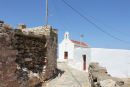På nordspidsen af Siros ligger den lille kirke San Michalis.  