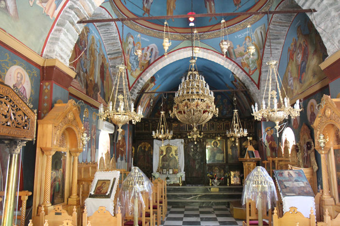 Interiøret fra kirken Panagia i Kanale by på Kythnos. Kirken er viet til øens skytshelgen Jomfru Maria. 