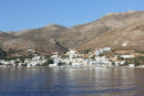 Havnebyen Livadia på Tilos ligger godt beskyttet mod nordenvinden.   