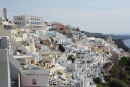 Parti fra Fira på Santorini. Ingen blå kupler, som man ellers ser på alle billeder.