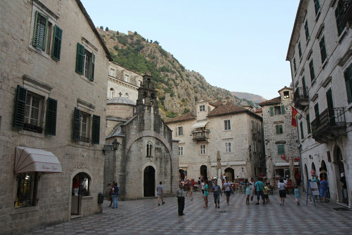 En af de nyere kirker i Kotor. St. Nicholas kirken opført i 1909.
