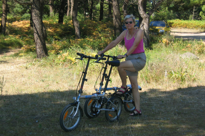 Skipperinden nød at cykle rundt på Ile d'Yeu. Den er forholdsvis flad og der er ikke megen trafik bortset fra de andre cyklister.