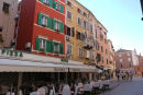 Rovinj by. Vi kan godt se på byggestilen, at vi nærmer os Italien, og at området tidligere har været under veneziansk herredømme.