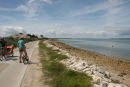 Ile de Re er en pragtfuld ø at cykle rundt på. Den er helt flad, og der er anlagt flotte cykelstier, hvor biler ikke kan komme.