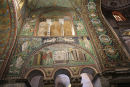 Mosaikker fra Basilica di San Vitale i Ravenna, en rigtig flot kirke, som var rigt udsmykket med mosaikker fra gulv til loft.