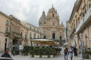 Piazza Duomo i Ibla bydelen, med Duomo di San Giorgio. 