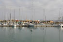 Der var meget god plads i Marina di Cala del Sole i Licata. Der er planlagt 15-20 broer - der var 4 - og på land er der planer om et utal af ferieboliger, men arbejdet er vist gået i stå.