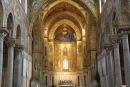 Et af de steder man bør besøge, når man er på disse kanter er katedralen i Monreale. Det er efter sigende den flotteste kirke i Syditalien, nogle mener i hele Italien. Den var flot.