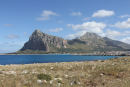 De flotte bjerge ved San Vito Lo Capo set fra vejen ud til fyret.