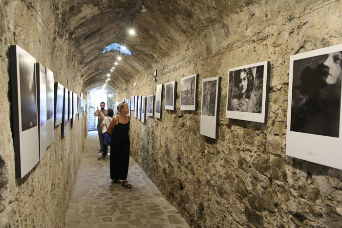 Der var en spændende udstilling af fotografier i den gamle borg i Agropoli.