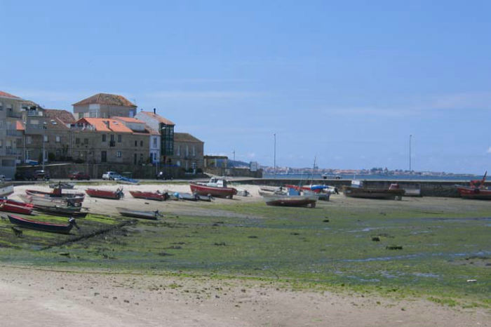 Og som det ses, blev der ret så lavvandet. Cambados er en smuk gammel by med mange romer- og middelalderminder og centrum for den berømte hvidvinsdrue, Albarino.