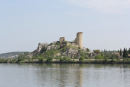 Ruinen af Château de l´Heres, der ligger lige ud til Rhone floden. 