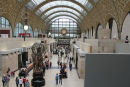 Musée d`Orsay er stort og har en imponerende samling af malerier, skulpturer og boligmiljøer. Der var f.eks. 40-50 billeder af Monet og 15-20 billeder af Van Gogh.