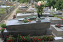 Édith Piafs gravsted på Cimetière du Père Lachaise. En kæmpestor gammel kirkegård, hvor mange kendte er begravet. 