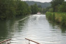 Karl Falk på den tyske båd, vi havde ligget uden på i Pagny-sur-Meuse, tog nogle billeder af os. Her har vi lige forladt Pagny-sur-Meuse og er på vej mod Foug Tunnelen. Foto: Karl Falk. 