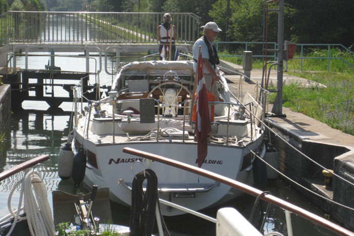 Nausikaa i sluse nr. 19 – Écrouves på  Canal de la Marne au Rhin (Ouest). Foto: Karl Falk.