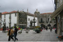 Første stop i Portugal blev Viana do Castelo, som er en charmerende gammel by. Her et billede fra den flotte plads – Prava da Republic. 