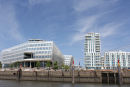 Moderne byggeri på havnefronten i Hamburg. 