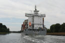 Store skibe, her et containerskib, benytter også Kielerkanalen, så de undgår turen nord om Skagen. 
