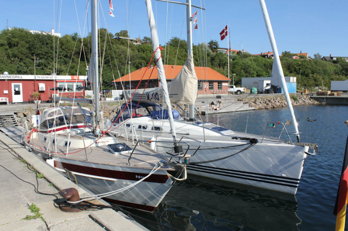 Nausikaa og Pax ligger fortøjet i Hasle Havn efter en fin tur fra Ystad. Vi er nu klar til at opleve Bornholm de næste ca. 14 dage.