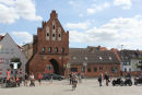 Wassertor i Wismar. Byporten, der fører fra den gamle bydel og ned til havnen. Byporten er fra 1450.